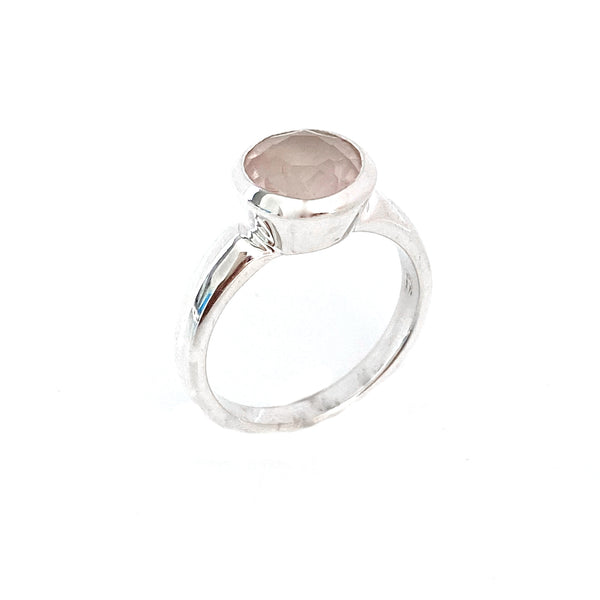 Deep Collar Rose Quartz Ring