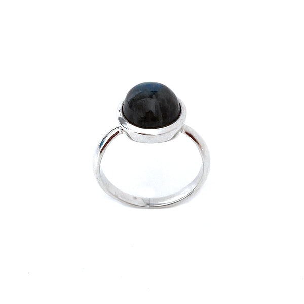 Classic Round Labradorite Ring